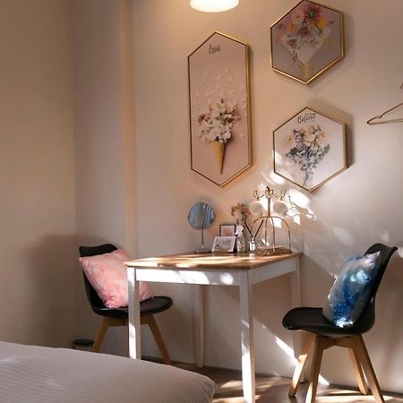 Yes Yes I Am Willing Apartment Tainan Exterior photo